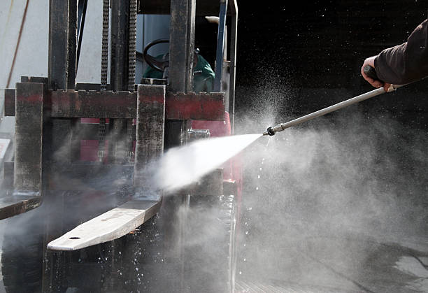Best Commercial Pressure Washing  in Portage, IN